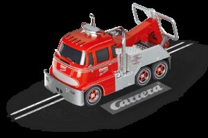 30867 Carrera Abschleppwagen