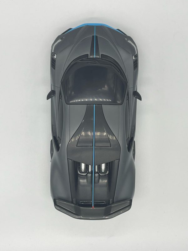 Carrera D124 Fahrzeug Bugatti grau9 scaled und mehr Carrera Bahn und Carrera Digital 132 / D124 Autos und Teile.