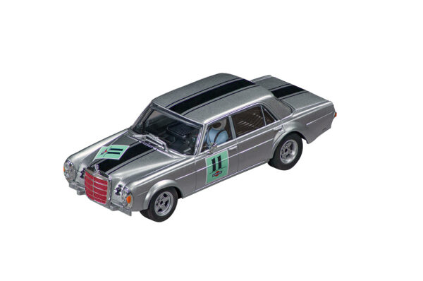 20031088 Fahrzeug HIGH und mehr Carrera Bahn und Carrera Digital 132 / D124 Autos und Teile.