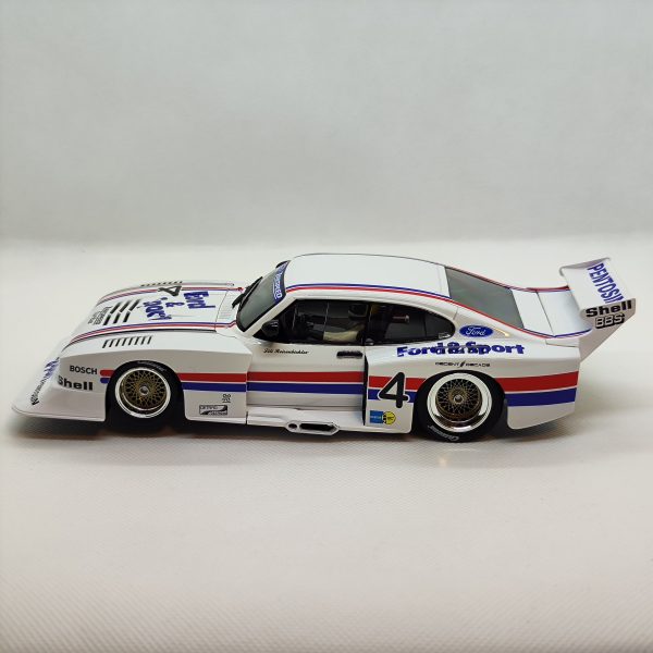 23996 Carrera Digital 124 Ford Capri Zakspeed Turbo 'Lili Reisenbichler, No.4 – Bild 6