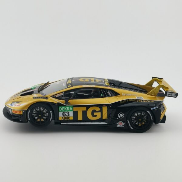 32058 Carrera Digital 132 - Lamborghini Huracán GT3 Evo2 'GRT Grasser Racing Nr.63 DTM 2024 – Bild 3
