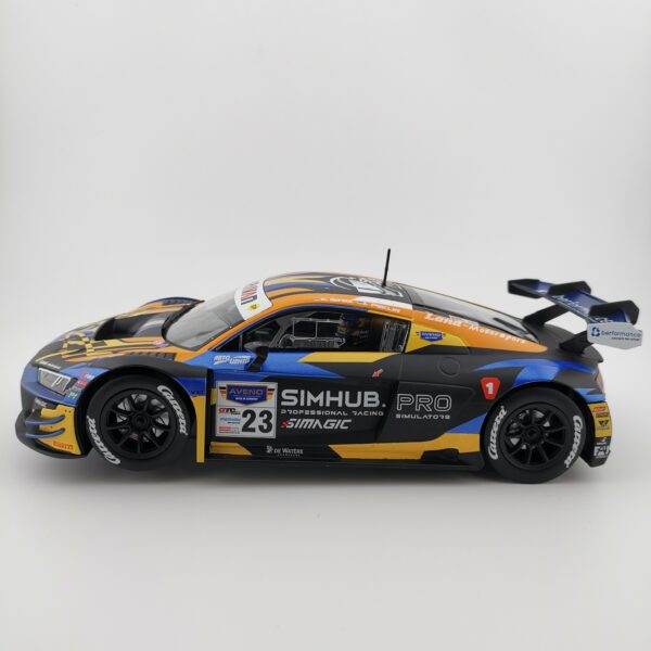23990 Carrera Digital 124 - Audi R8 LMS GT3 evo II 'Land Motorsport, No.23' – Bild 3