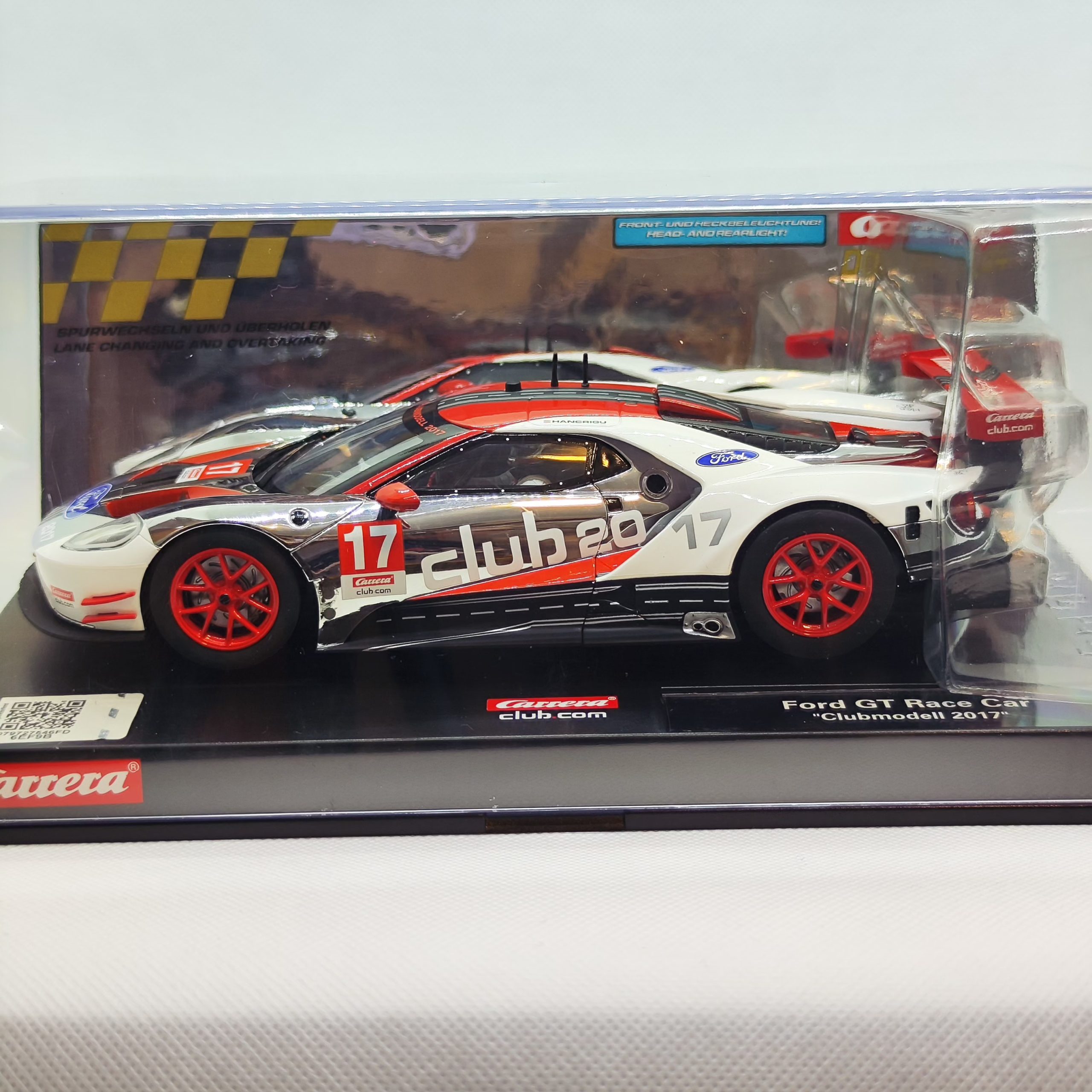 23851 Carrera Digital 124 - Ford GT Race Car Nr.17 Clubmodell 2017