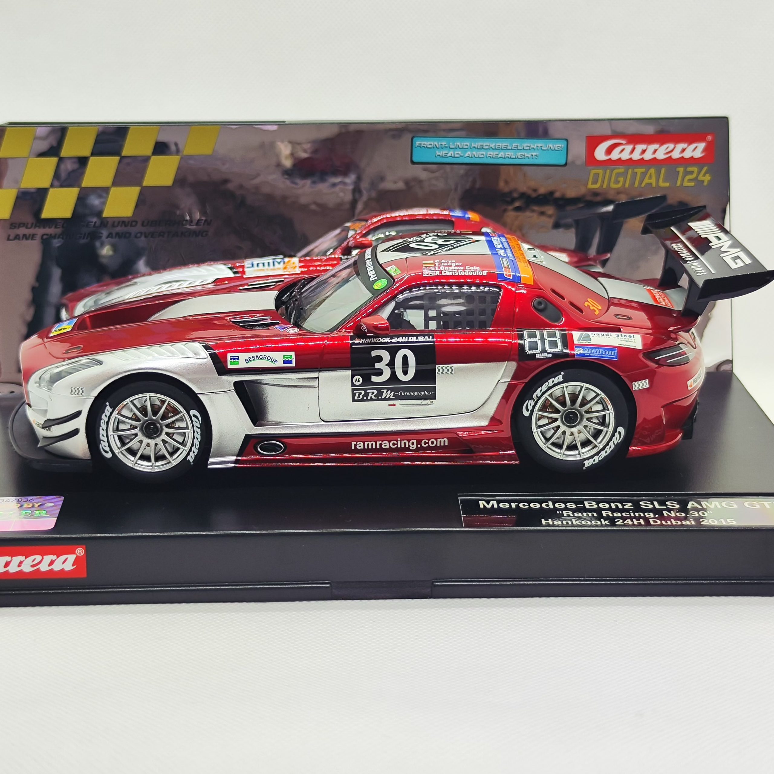 23864 Carrera Digital 124 - Mercedes-Benz SLS AMG GT3 Ram Racing Nr. 30 24 h of Dubai 2015