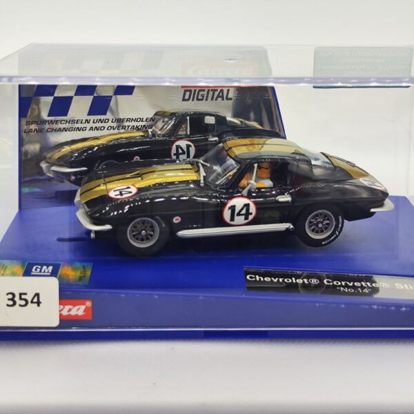 30689 Carrera Digital 132 - Chevrolet Corvette Sting Ray "No.14"
