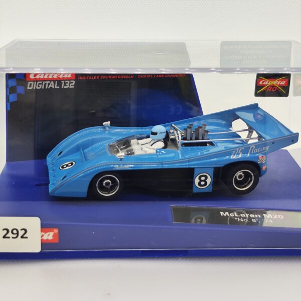 30573 Carrera Digital 132 - McLaren M20 Nr.8 1974