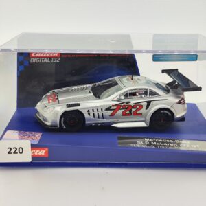 30484 Carrera Digital 132 - Mercedes-Benz SLR McLaren GT SLR. Club. Trophy 2008 Nr.722