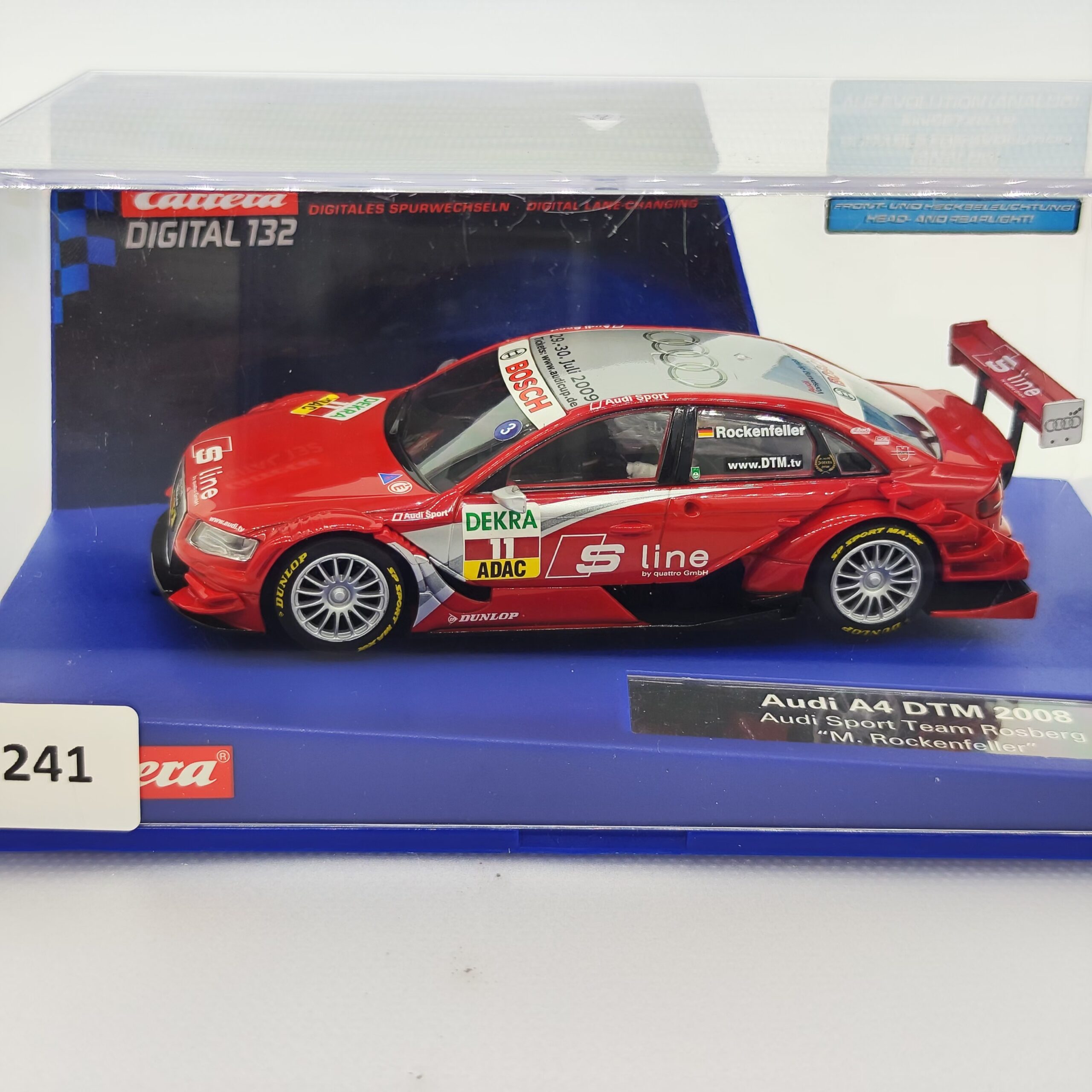 30469 Carrera Digital 132 - Audi A4 DTM 2008 Audi Sport Team Rosberg - Mike Rockenfeller Nr.11