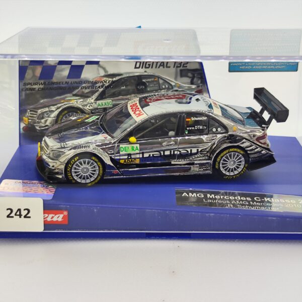 27360 Carrera Evolution - AMG-Mercedes C-DTM 2007 Laureus AMG Mercedes 2010 R. Schumacher Nr.8