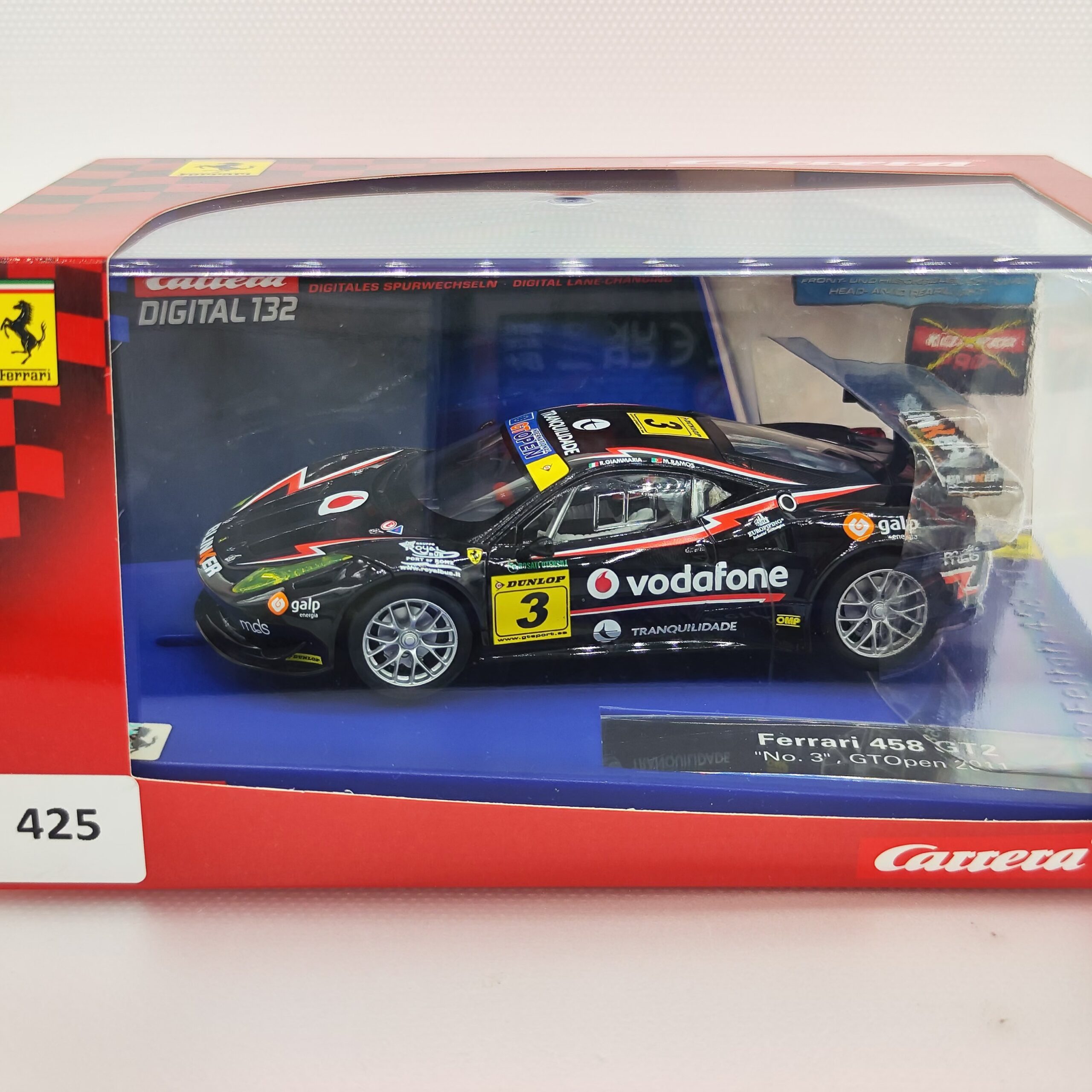 30607 Carrera Digital 132 - Ferrari 458 Italia GT2 Nr.3 GT Open 2011