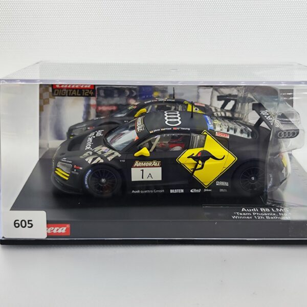 23782 Carrera Digital 124 - Audi R8 LMS Team Phoenix No. 1A