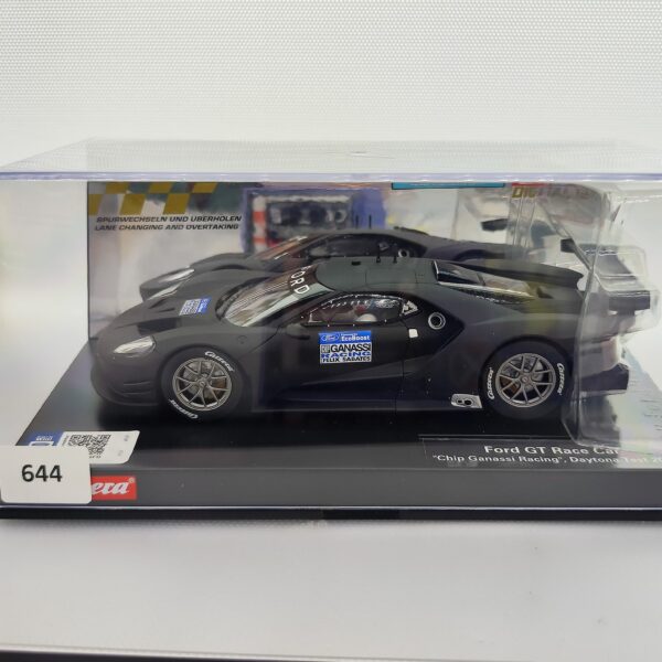 23862 Carrera Digital 124 - Ford GT40 Race Car Chip Ganassi Racing Daytona Test 2016