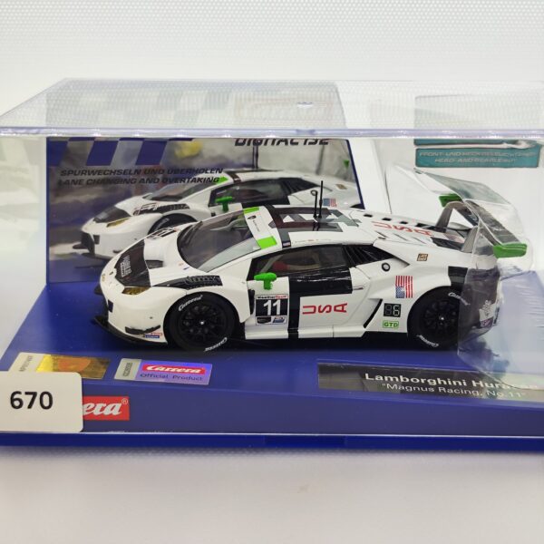 30918 Carrera Digital 132 - Lamborghini Huracan "Magnus Racing, No. 1"