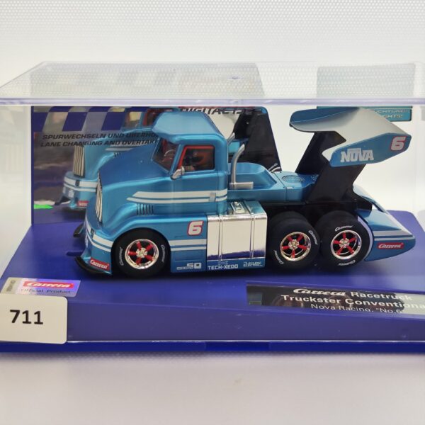 30989 Carrera Digital 132 - Racetruck Truckster Conventional "Nova Racing No. 6"