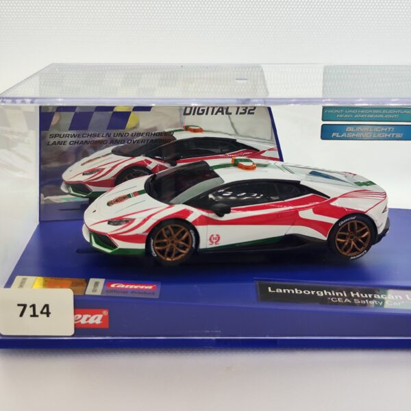 30876 Carrera Digital 132 - Lamborghini Huracan LP 6104 "CEA Safety Car"