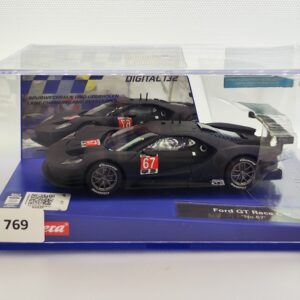 30857 Carrera Digital 132 - Ford GT Race Car "No.67"