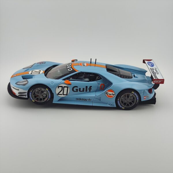 23832 Carrera Digital 124 - Ford GT Race Car No.68 "Gulf Version" - Custom Car – Bild 2