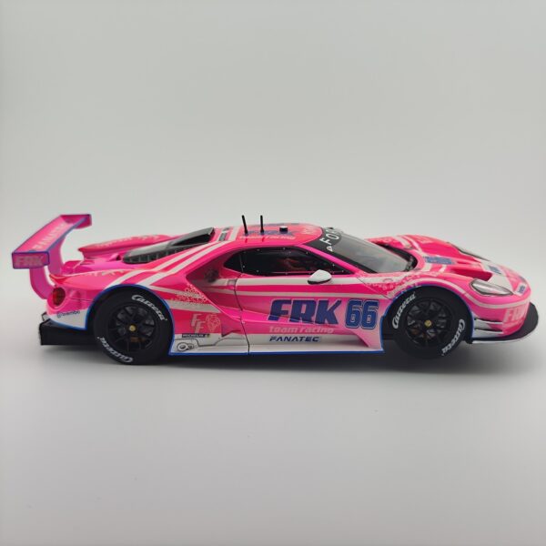23932 Carrera Digital 124 - Ford GT Race Car No.67 "FRK Team Racing" - Custom Car – Bild 4