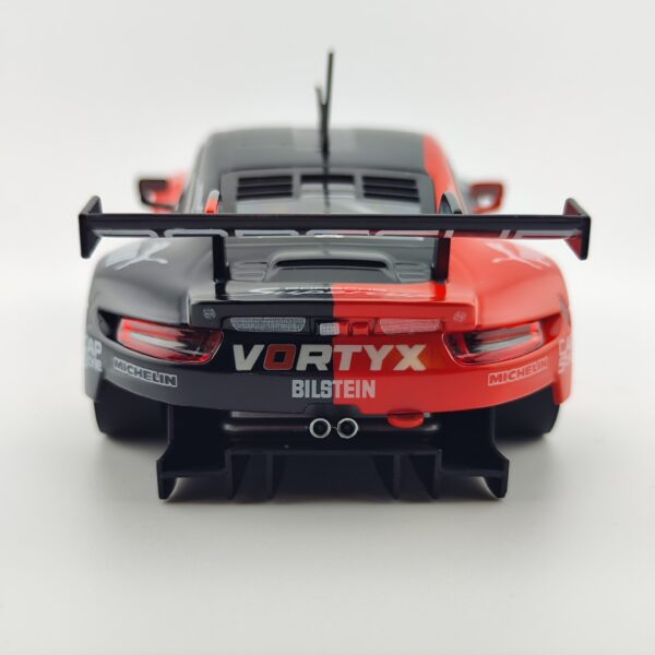 23949 Carrera Digital 124 - Porsche 911 RSR "PUMA" - Custom Car – Bild 3