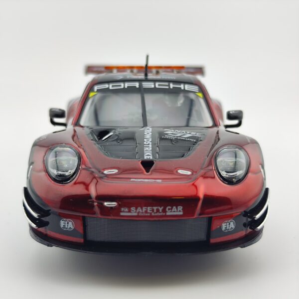 23914 Carrera Digital 124 - Porsche 911 RSR "Crowdstrike" - Custom Car – Bild 5