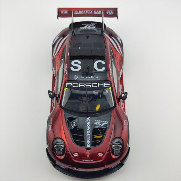 23914 Carrera Digital 124 - Porsche 911 RSR "Crowdstrike" - Custom Car – Bild 6