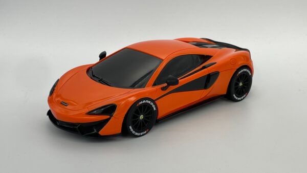 Special Car Carrera Digital 124 - McLaren 570 S orange