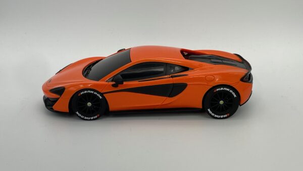 Special Car Carrera Digital 124 - McLaren 570 S orange – Bild 3