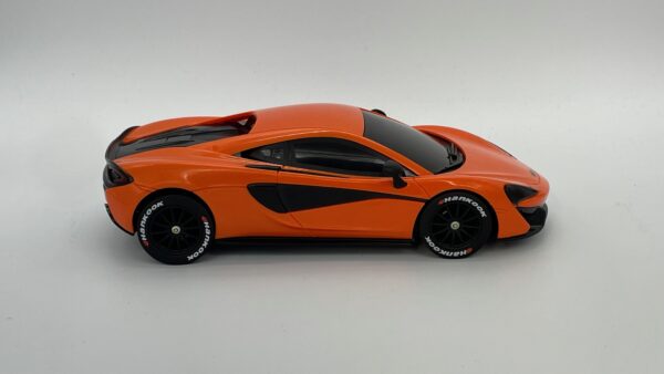 Special Car Carrera Digital 124 - McLaren 570 S orange – Bild 7