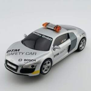 30465 Carrera Digital 132 - Audi R8 DTM Safety Car
